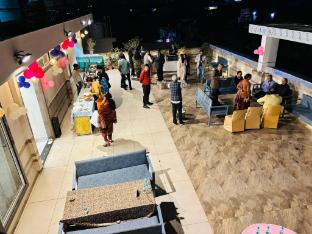 hotel the ananta inn