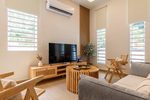 la ferringhi villa by brb