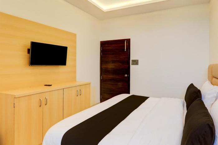 collection o siddharth near a to z electronics