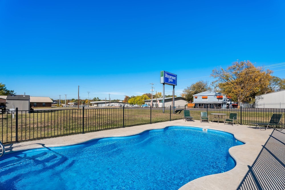rodeway inn kingsland lake lbj