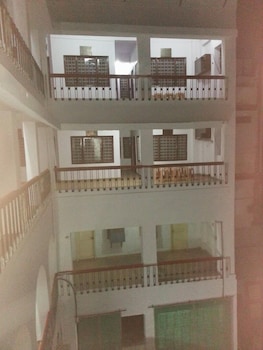 raj hotel