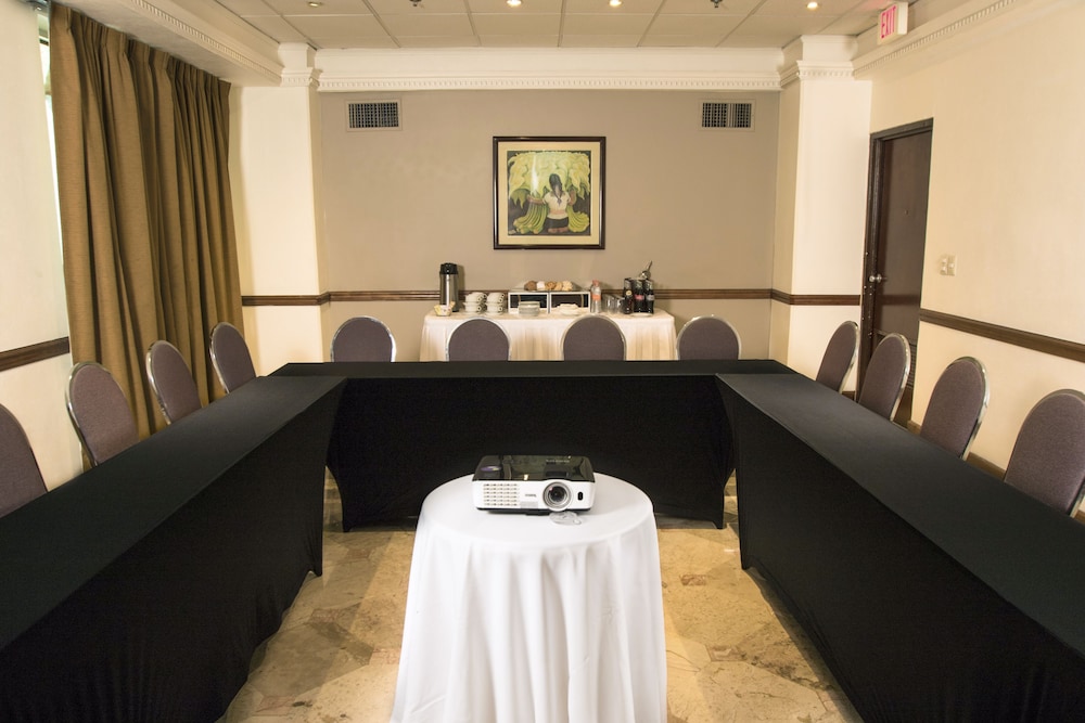 istay hotel monterrey historico