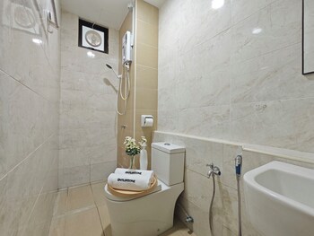 kempas dsummit residences by antlerzone