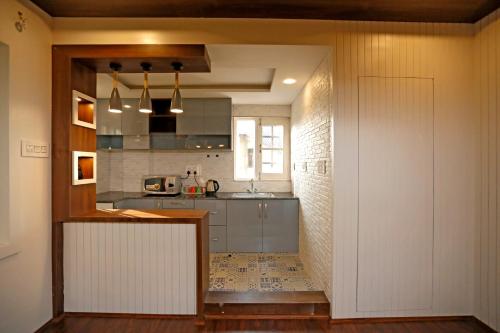 Nuh Serenity - 2 Bhk Luxury Apartment In Srinagar,,4 star