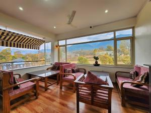 dorjee house and rooftop cafe