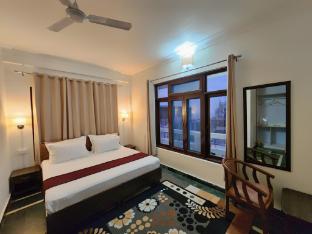 dorjee house and rooftop cafe