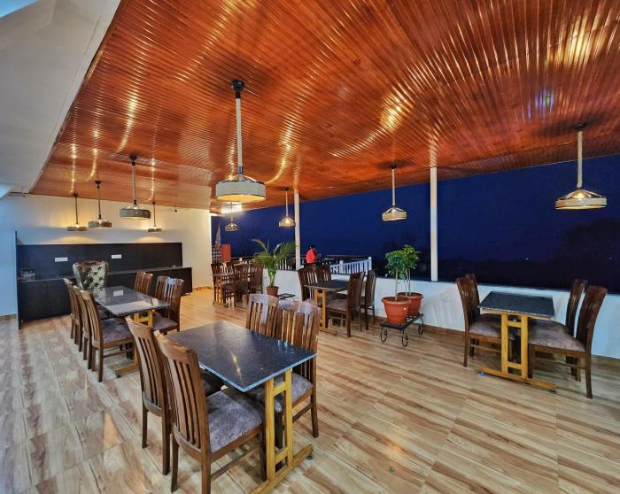 dorjee house and rooftop cafe