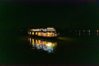 kerala nature houseboat by coco floatel