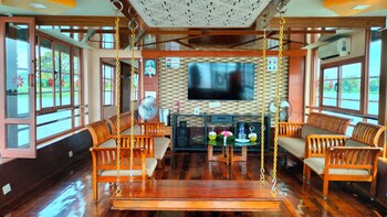 kerala nature houseboat by coco floatel