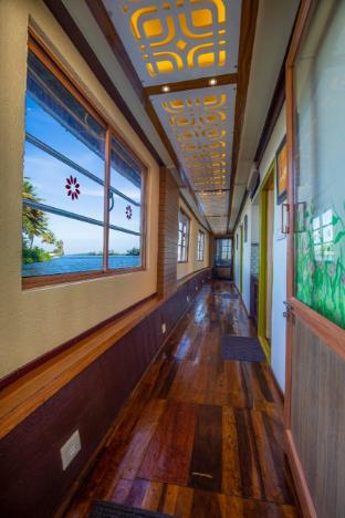 kerala nature houseboat by coco floatel