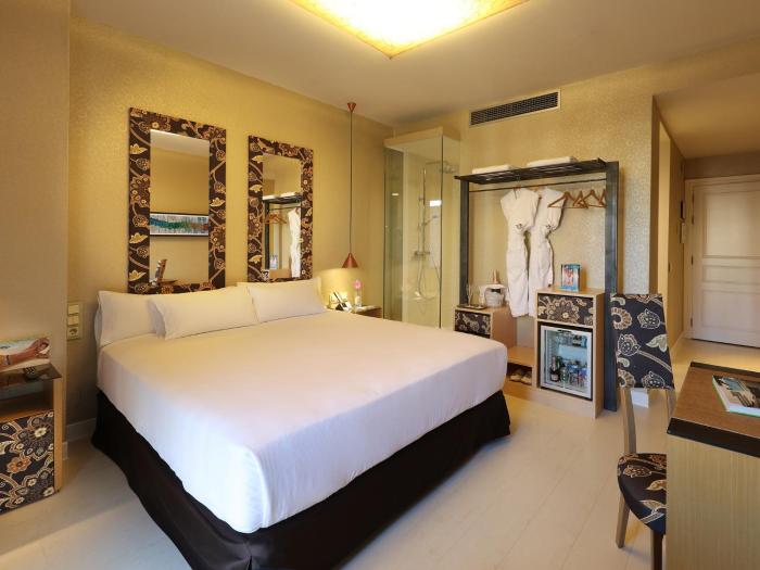 axel hotel barcelona and urban spa adults only