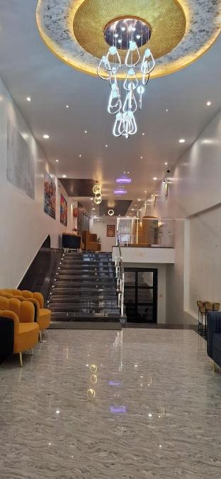 blueneck ayodhya near shriram mandir