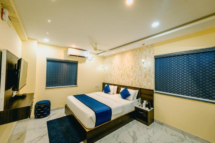 livotel premium hotel near kiit university