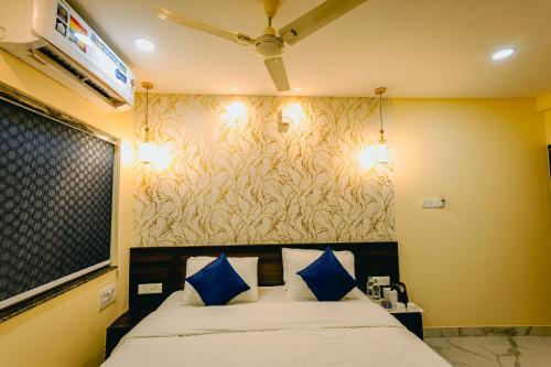 livotel premium hotel near kiit university