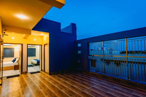 livotel premium hotel near kiit university