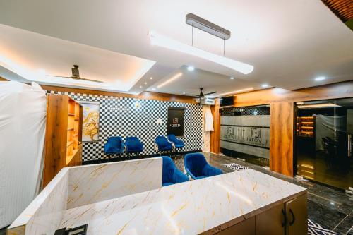 livotel premium hotel near kiit university