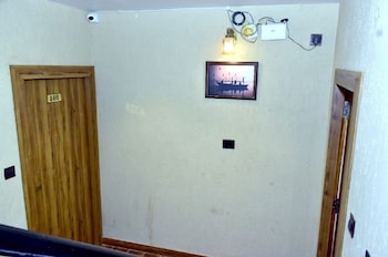 hotel geet palace