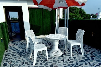 hotel geet palace