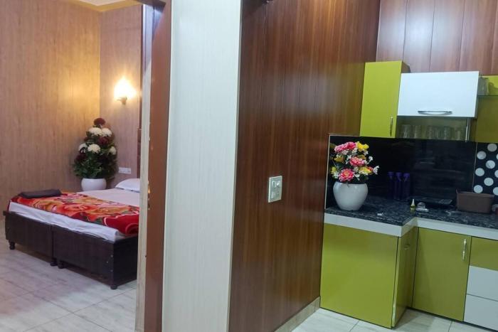 a cozy and luxury villa