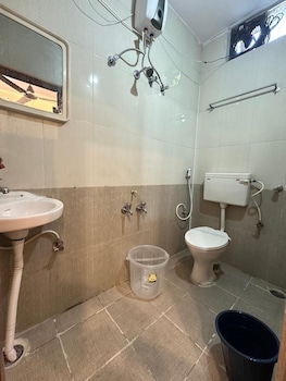 dhurva hotel and resort