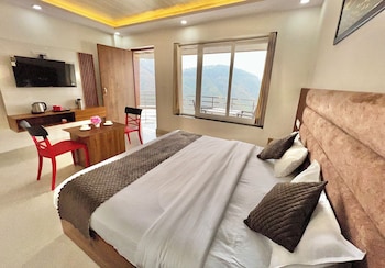 dhurva hotel and resort