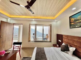 dhurva hotel and resort