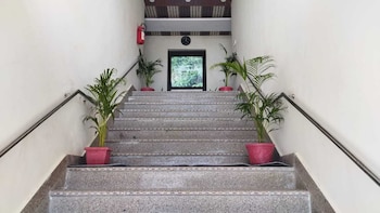 dhurva hotel and resort