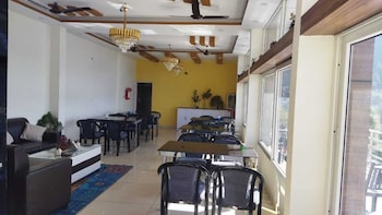 dhurva hotel and resort