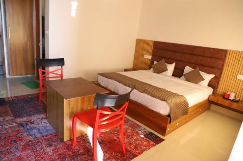 dhurva hotel and resort