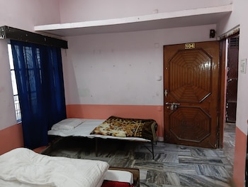 shristi home stay