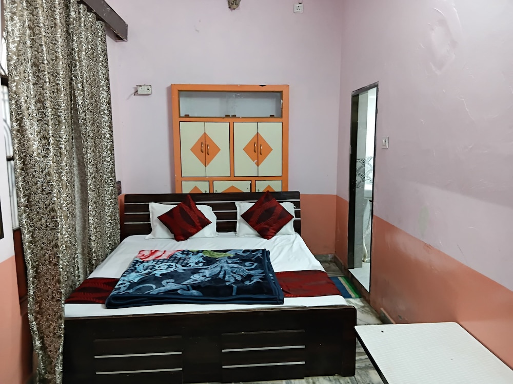 shristi home stay