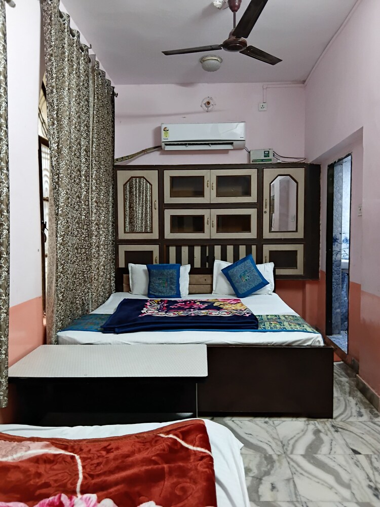 shristi home stay