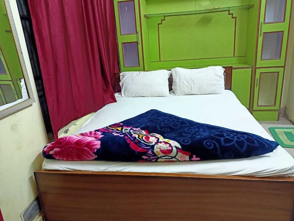 shristi home stay