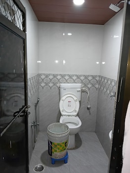 shristi home stay