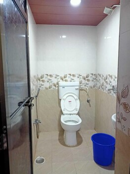 shristi home stay
