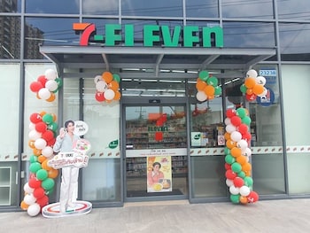 the quarter ramkhamhaeng by uhg