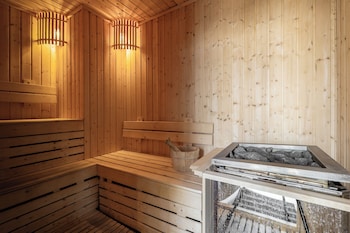 the quarter ramkhamhaeng by uhg