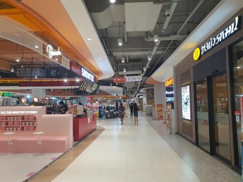 the quarter ramkhamhaeng by uhg