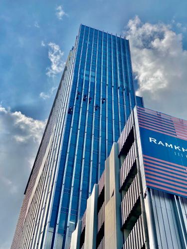 the quarter ramkhamhaeng by uhg