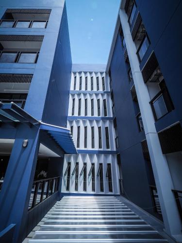 tassana place
