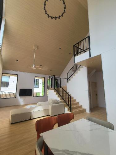 the pampines villa