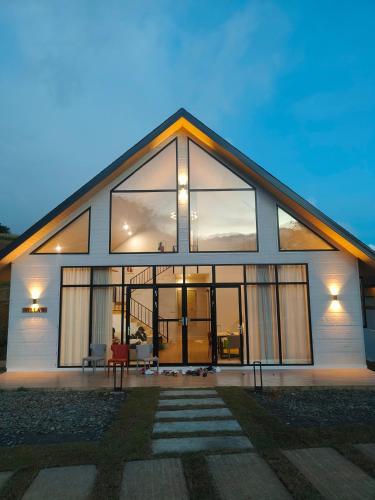 the pampines villa