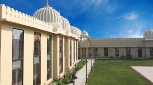 hotel raj vilas the palace