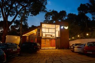 era resort by stride