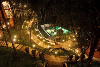 era resort by stride