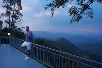 era resort by stride