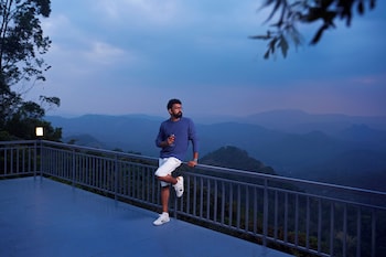 era resort by stride