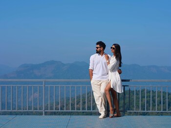 era resort by stride