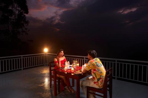 era resort by stride