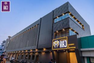 hotel raj lodging andboarding